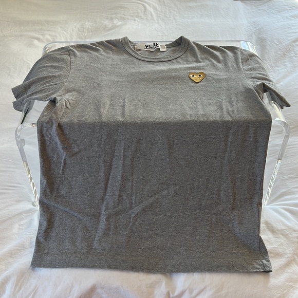 PLAY COMME des GARÇONS Gray Tee - Picture 3 of 5